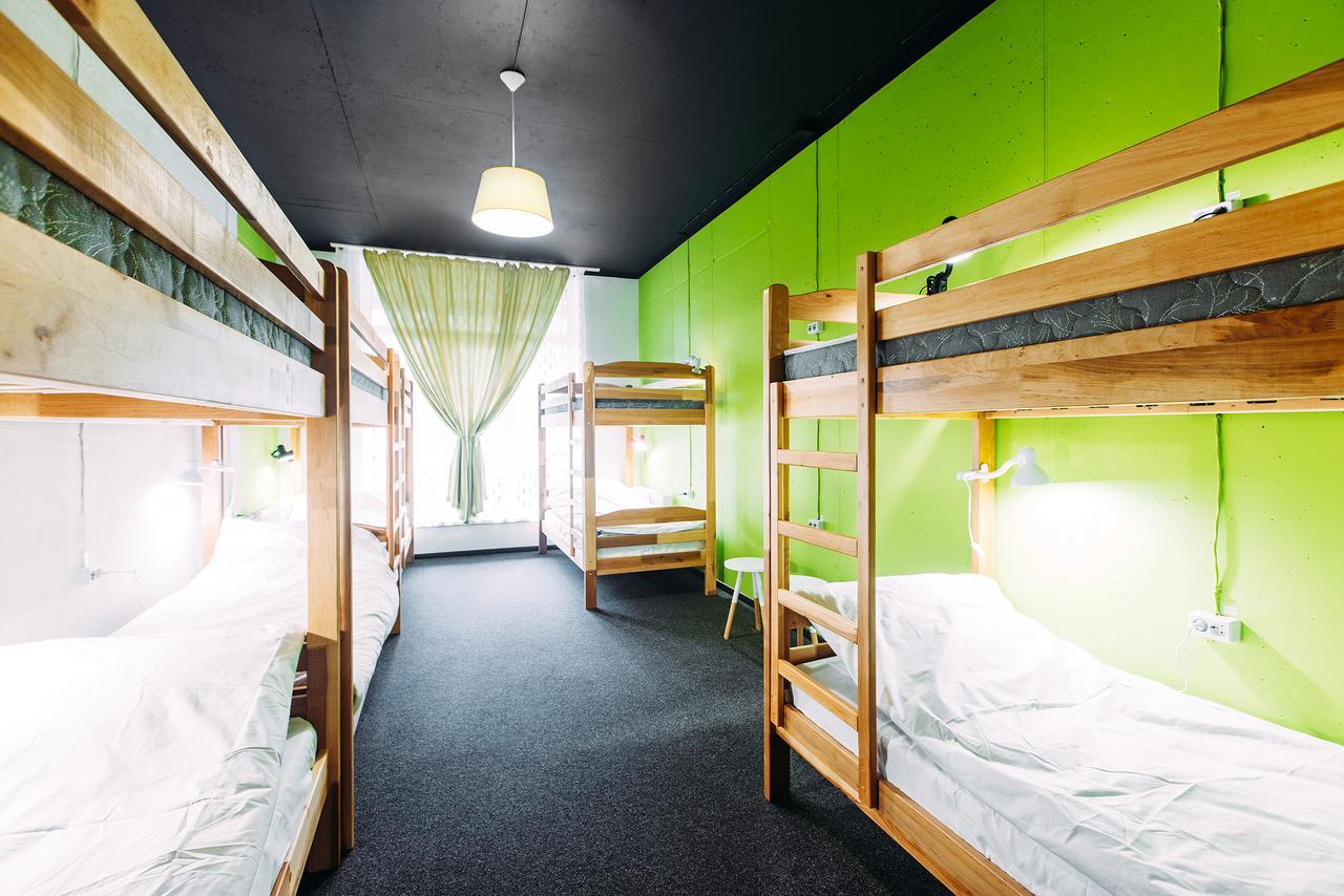 Happy Hostel Kiev Buitenkant foto